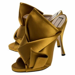 N21 N°21 Mustard Yellow Satin Ronny Pleated Mules Size 39 Women Sandals 5 N21 N°21 Mustard Yellow Satin Ronny Pleated Mules Size 39 Women Sandals -N21shop luxury women n21 new shoes p250144 008