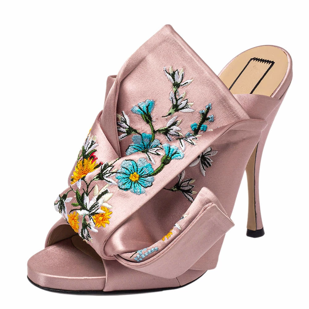 N21 N°21 Floral Embroidered Satin Knot Mules Size 40 Women Sandals N21 N°21 Floral Embroidered Satin Knot Mules Size 40 Women Sandals -N21shop luxury women n21 new shoes p446903 004
