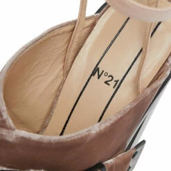 N21 Pink Velvet Crystal Embellished Heel Ankle Strappy Sandals Size 41 Women 8 N21 Pink Velvet Crystal Embellished Heel Ankle Strappy Sandals Size 41 Women -N21shop luxury women n21 new shoes p496567 007