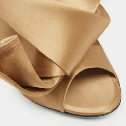 N21 Nº21 Brown Satin Crystal Embellished Pleated Bow Ankle Strap Sandals Size 36 Women 8 N21 Nº21 Brown Satin Crystal Embellished Pleated Bow Ankle Strap Sandals Size 36 Women -N21shop luxury women n21 new shoes p622637 005