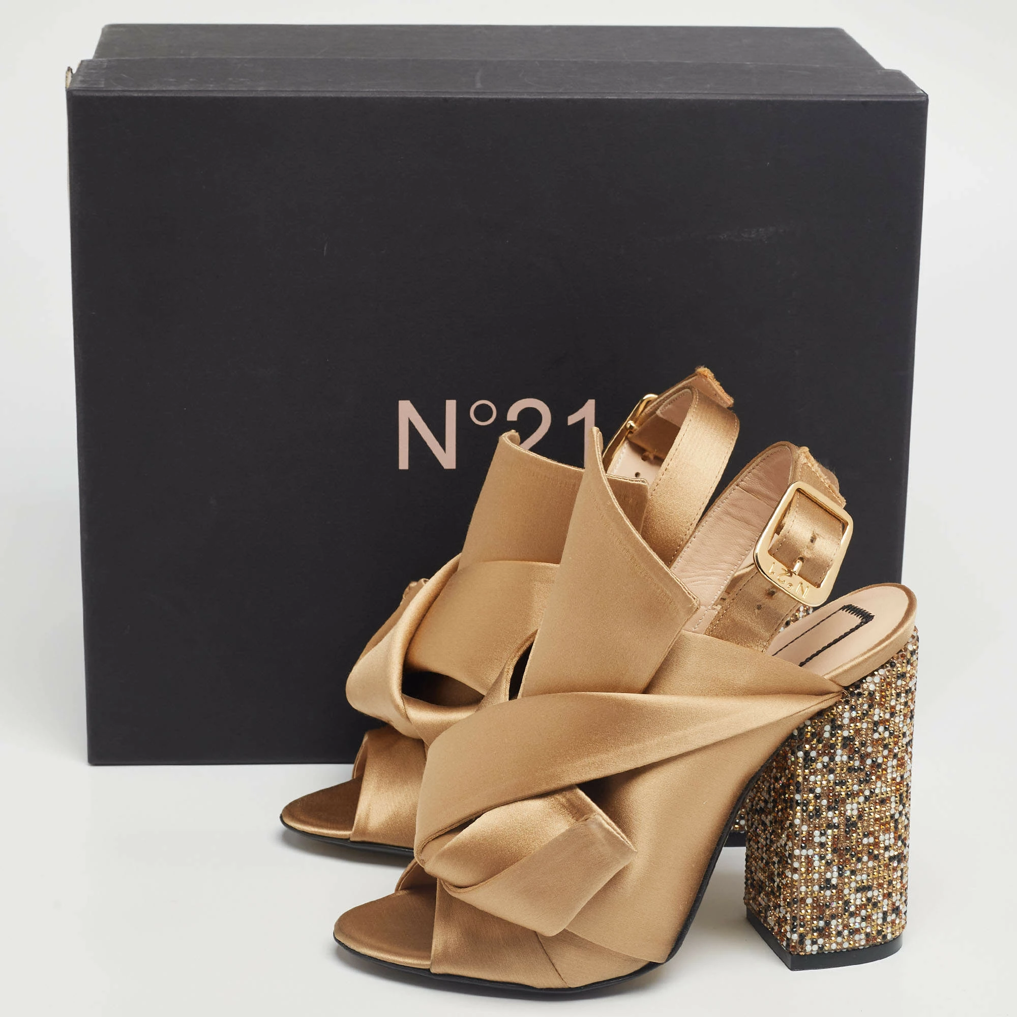 N21 Nº21 Brown Satin Crystal Embellished Pleated Bow Ankle Strap Sandals Size 36 Women N21 Nº21 Brown Satin Crystal Embellished Pleated Bow Ankle Strap Sandals Size 36 Women -N21shop luxury women n21 new shoes p622637 011