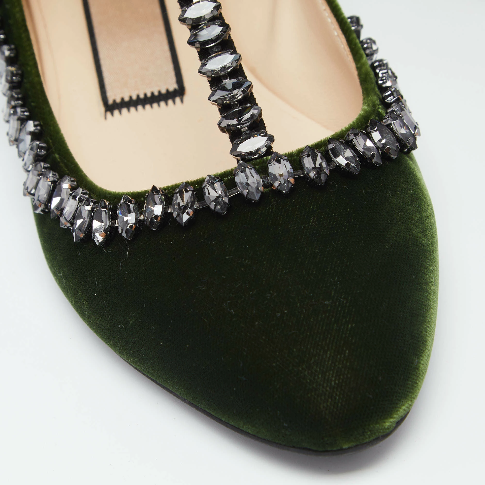 N21 Dark Green Velvet Crystal Embellished T-Bar Ballet Flats Size 36 Women N21 Dark Green Velvet Crystal Embellished T-Bar Ballet Flats Size 36 Women -N21shop luxury women n21 new shoes p634136 009