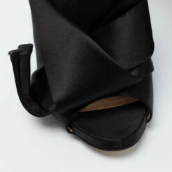 N21 Nº21 Black Satin Raso Knot Peep-Toe Mules Size 36.5 Women Sandals 8 N21 Nº21 Black Satin Raso Knot Peep-Toe Mules Size 36.5 Women Sandals -N21shop luxury women n21 new shoes p684059 005