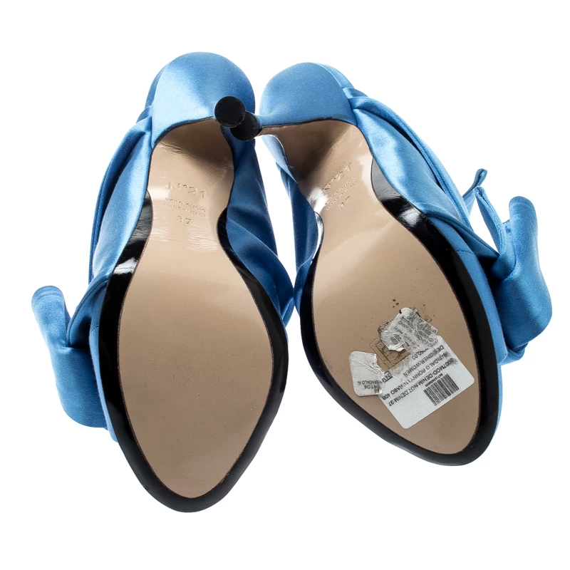 N21 N°21 Blue Satin Ronny Pleated Mules Size 37 Women Sandals N21 N°21 Blue Satin Ronny Pleated Mules Size 37 Women Sandals -N21shop luxury women n21 used shoes p196656 001