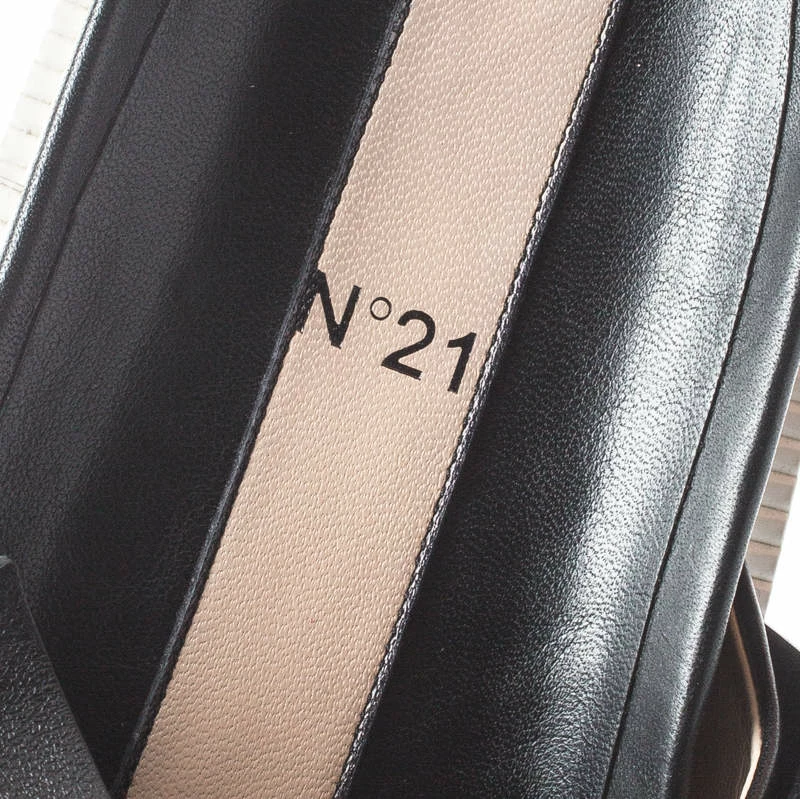 N21 Black Leather Bow Platform Slides Size 39 Women Sandals N21 Black Leather Bow Platform Slides Size 39 Women Sandals -N21shop luxury women n21 used shoes p198336 004