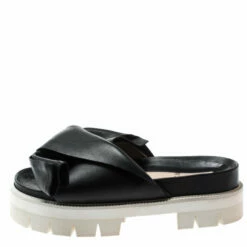 N21 Black Leather Bow Platform Slides Size 39 Women Sandals 3 N21 Black Leather Bow Platform Slides Size 39 Women Sandals -N21shop luxury women n21 used shoes p198336 005