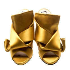 N21 N°21 Mustard Yellow Satin Ronny Pleated Mules Size 37.5 Women Sandals 4 N21 N°21 Mustard Yellow Satin Ronny Pleated Mules Size 37.5 Women Sandals -N21shop luxury women n21 used shoes p198338 003