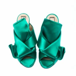 N21 Emerald Green Satin Raso Knot Peep Toe Mules Size 37 Women Sandals 4 N21 Emerald Green Satin Raso Knot Peep Toe Mules Size 37 Women Sandals -N21shop luxury women n21 used shoes p224170 007