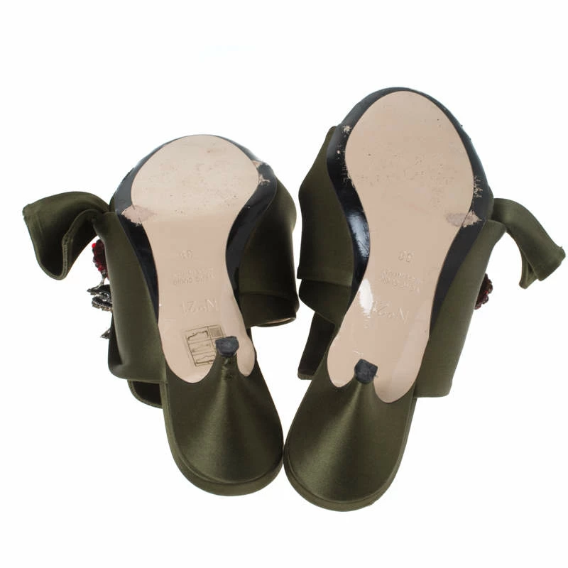 N21 Green Satin Crystal Star Embellished Knot Mules Size 38 Women Sandals N21 Green Satin Crystal Star Embellished Knot Mules Size 38 Women Sandals -N21shop luxury women n21 used shoes p233358 002