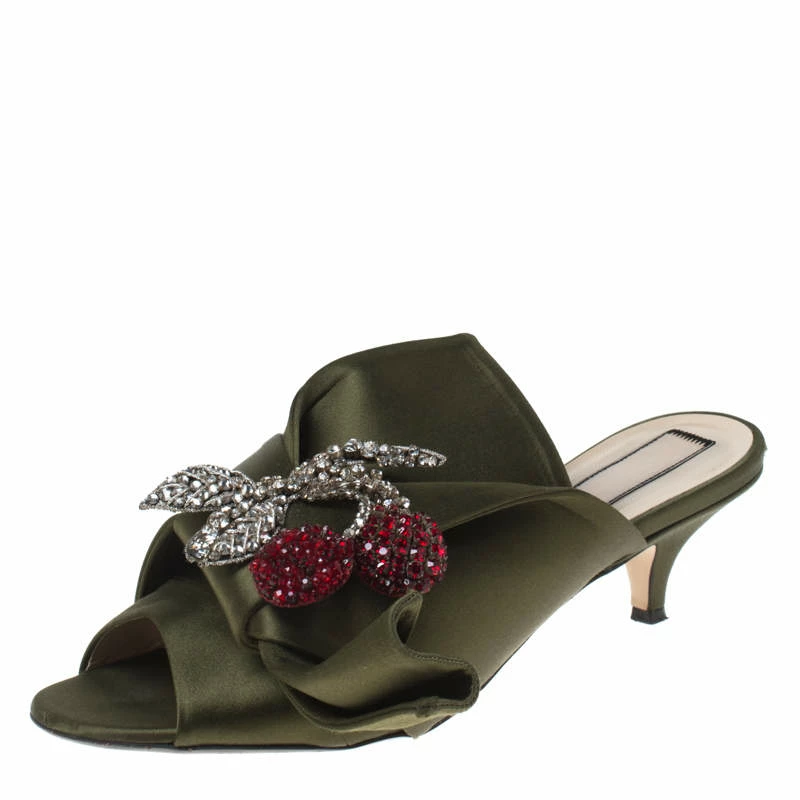 N21 Green Satin Crystal Star Embellished Knot Mules Size 38 Women Sandals N21 Green Satin Crystal Star Embellished Knot Mules Size 38 Women Sandals -N21shop luxury women n21 used shoes p233358 007