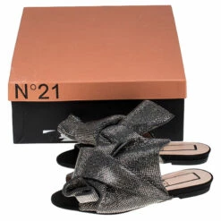 N21 N°21 Metallic Grey Leather Crystal Embellished Bow Flat Mules Size 36 Women Flats 9 N21 N°21 Metallic Grey Leather Crystal Embellished Bow Flat Mules Size 36 Women Flats -N21shop luxury women n21 used shoes p239233 002