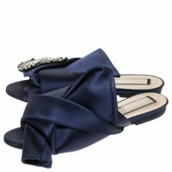 N21 Blue Satin Knot Embellished Mules Size 37 Women Sandals 5 N21 Blue Satin Knot Embellished Mules Size 37 Women Sandals -N21shop luxury women n21 used shoes p241330 007