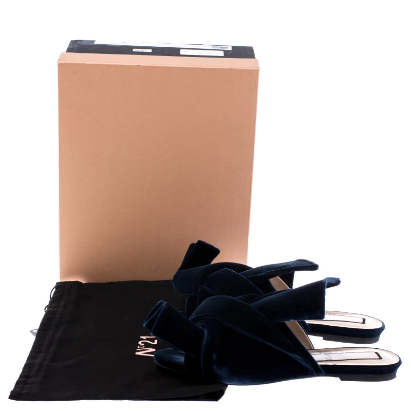 N21 Dark Blue Velvet Knot Flat Mules Size 38 Women Flats N21 Dark Blue Velvet Knot Flat Mules Size 38 Women Flats -N21shop luxury women n21 used shoes p242952 007