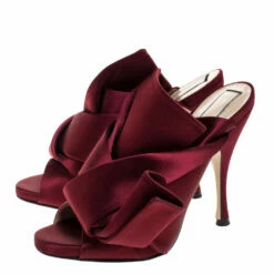 N21 N°21 Burgundy Satin Ronny Pleated Mules Size 37 Women Sandals 5 N21 N°21 Burgundy Satin Ronny Pleated Mules Size 37 Women Sandals -N21shop luxury women n21 used shoes p273701 007