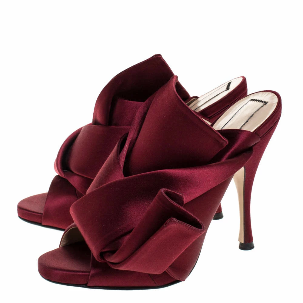 N21 N°21 Burgundy Satin Ronny Pleated Mules Size 37 Women Sandals N21 N°21 Burgundy Satin Ronny Pleated Mules Size 37 Women Sandals -N21shop luxury women n21 used shoes p273701 007