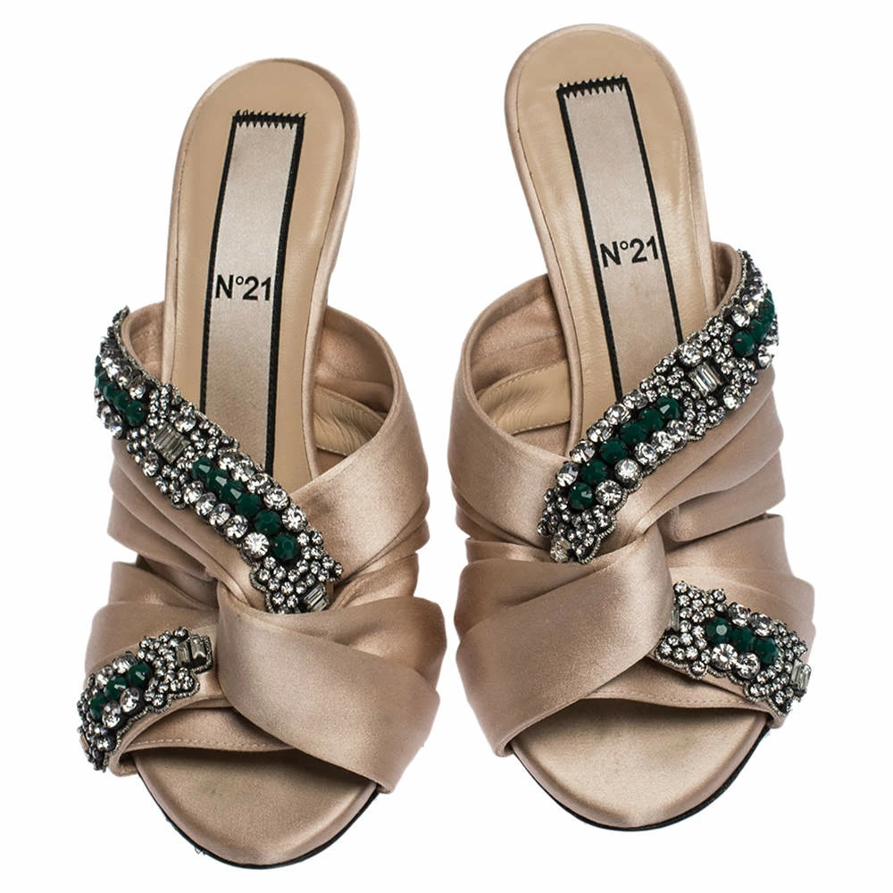 N21 Beige Satin Embellished Cipria Mule Sandals Size 36 Women N21 Beige Satin Embellished Cipria Mule Sandals Size 36 Women -N21shop luxury women n21 used shoes p287532 002
