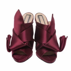 N21 Burgundy Satin Raso Knot Peep Toe Mules Size 40 Women Sandals 4 N21 Burgundy Satin Raso Knot Peep Toe Mules Size 40 Women Sandals -N21shop luxury women n21 used shoes p291108 002