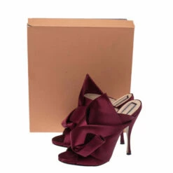 N21 Burgundy Satin Raso Knot Peep Toe Mules Size 40 Women Sandals 9 N21 Burgundy Satin Raso Knot Peep Toe Mules Size 40 Women Sandals -N21shop luxury women n21 used shoes p291108 010