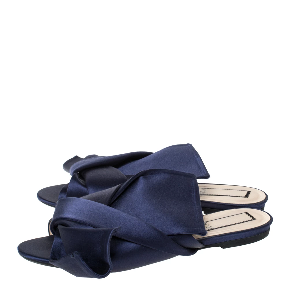 N21 N°21 Blue Satin Knot Flat Mules Size 41 Women Flats N21 N°21 Blue Satin Knot Flat Mules Size 41 Women Flats -N21shop luxury women n21 used shoes p303623 006