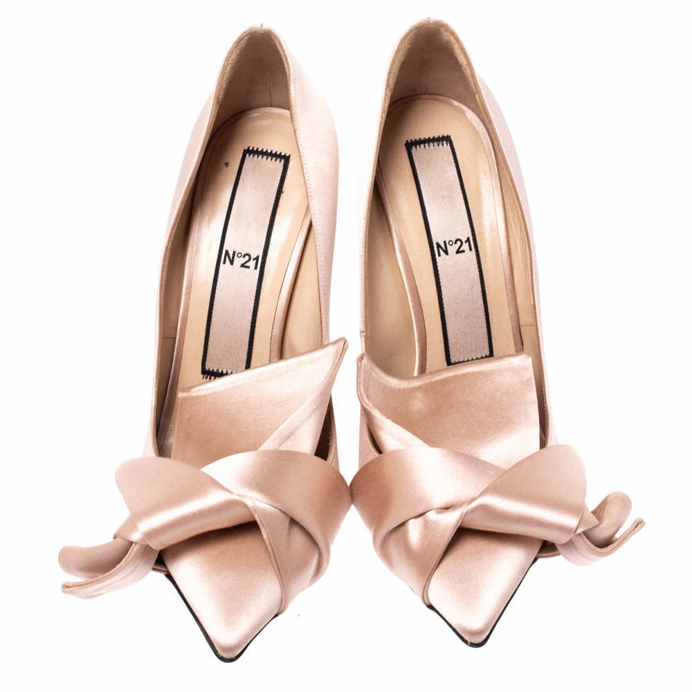 N21 Beige Satin Knot Pointed Toe Pumps Size 39 Women N21 Beige Satin Knot Pointed Toe Pumps Size 39 Women -N21shop luxury women n21 used shoes p310561 006
