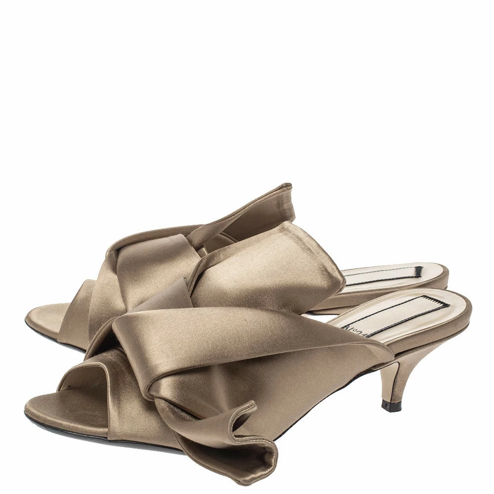 N21 Brown Satin Raso Knot Peep Toe Mules Size 36 Women Sandals N21 Brown Satin Raso Knot Peep Toe Mules Size 36 Women Sandals -N21shop luxury women n21 used shoes p321496 002