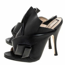 N21 N°21 Black Leather Ronny Pleated Mules Size 38 Women Sandals -N21shop luxury women n21 used shoes p322787 006