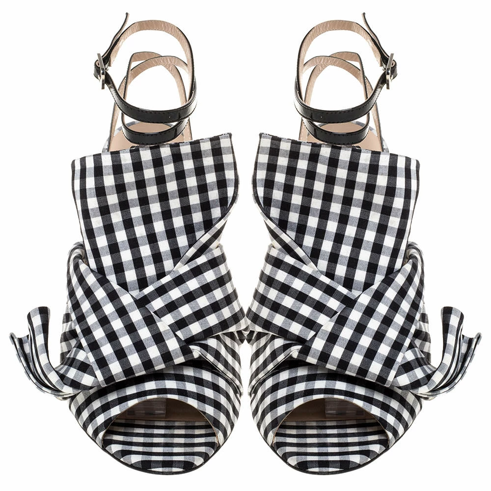 N21 Monochrome Checkered Knotted Fabric Gingham Ankle Wrap Peep Toe Sandals Size 38.5 Women N21 Monochrome Checkered Knotted Fabric Gingham Ankle Wrap Peep Toe Sandals Size 38.5 Women -N21shop luxury women n21 used shoes p335565 005