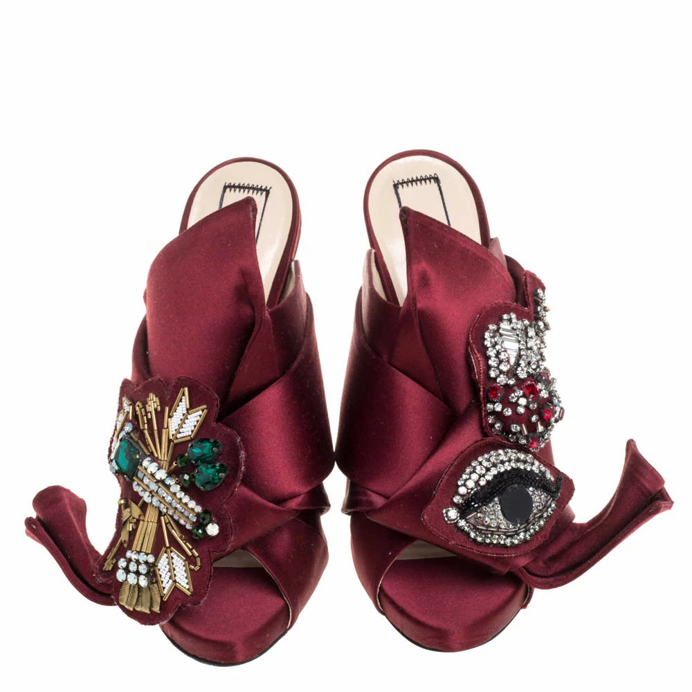 N21 Maroon Embellished Satin Knot Mules Sandals Size 36 Women N21 Maroon Embellished Satin Knot Mules Sandals Size 36 Women -N21shop luxury women n21 used shoes p350849 003