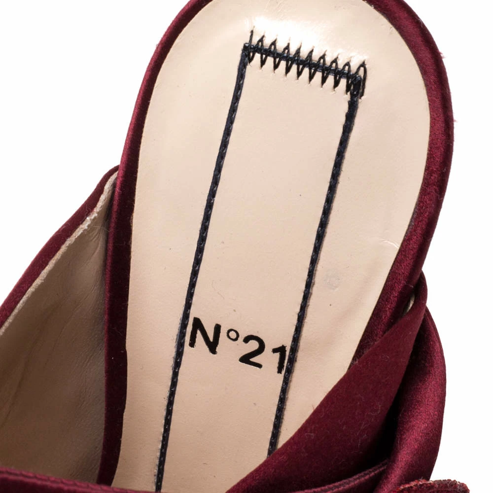 N21 Maroon Embellished Satin Knot Mules Sandals Size 36 Women N21 Maroon Embellished Satin Knot Mules Sandals Size 36 Women -N21shop luxury women n21 used shoes p350849 004