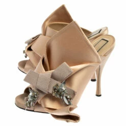 N21 N°21 Beige Satin Embellished Knot Mule Sandals Size 39.5 Women 5 N21 N°21 Beige Satin Embellished Knot Mule Sandals Size 39.5 Women -N21shop luxury women n21 used shoes p366866 005