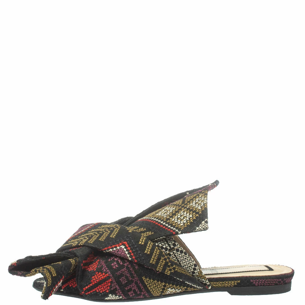 N21 Multicolor Embroidered Fabric Knot Flat Slides Size 36.5 Women Flats N21 Multicolor Embroidered Fabric Knot Flat Slides Size 36.5 Women Flats -N21shop luxury women n21 used shoes p372978 005