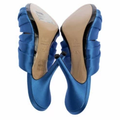 N21 Blue Satin Twisted Knot Mule Sandals Size 39 Women 7 N21 Blue Satin Twisted Knot Mule Sandals Size 39 Women -N21shop luxury women n21 used shoes p385472 002