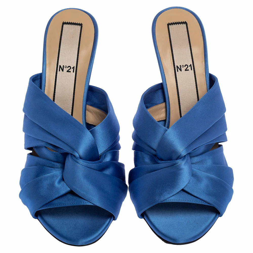 N21 Blue Satin Twisted Knot Mule Sandals Size 39 Women N21 Blue Satin Twisted Knot Mule Sandals Size 39 Women -N21shop luxury women n21 used shoes p385472 004