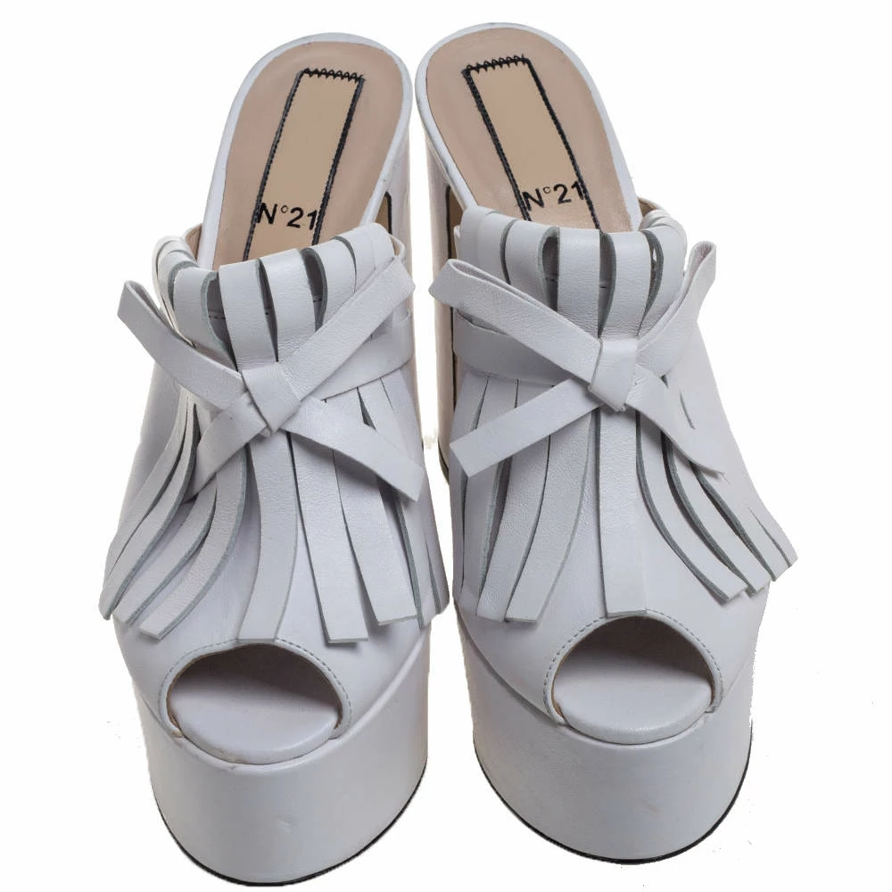 N21 White Leather Fringed Platform Mule Sandals Size 38.5 Women N21 White Leather Fringed Platform Mule Sandals Size 38.5 Women -N21shop luxury women n21 used shoes p389659 006