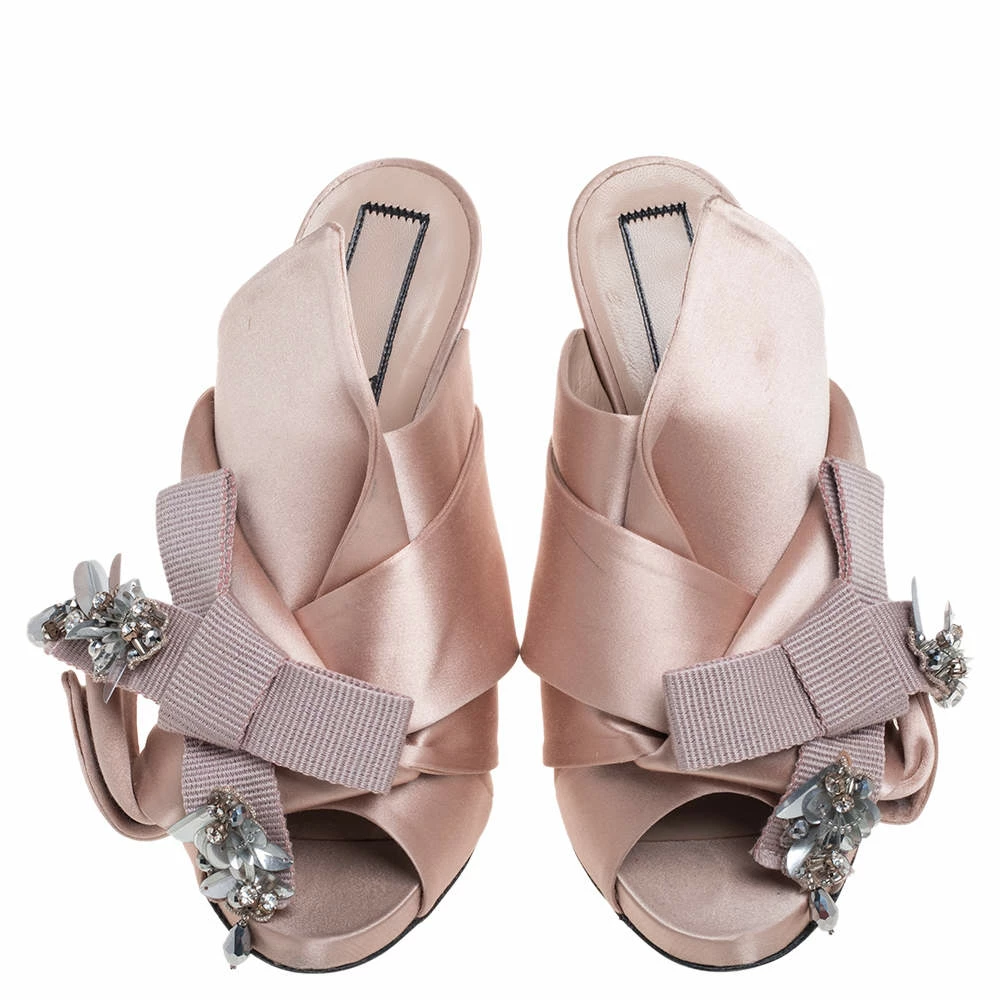 N21 Beige Satin Embellished Knot Mule Sandals Size 39 Women N21 Beige Satin Embellished Knot Mule Sandals Size 39 Women -N21shop luxury women n21 used shoes p396805 006