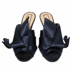 N21 Nº21 Navy Blue Satin Raso Knot Peep Toe Kitten Heel Mules Size 37 Women Sandals 4 N21 Nº21 Navy Blue Satin Raso Knot Peep Toe Kitten Heel Mules Size 37 Women Sandals -N21shop luxury women n21 used shoes p398620 005