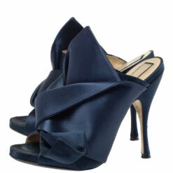 N21 Nº21 Navy Blue Satin Raso Knot Peep Toe Mules Size 39 Women Sandals 5 N21 Nº21 Navy Blue Satin Raso Knot Peep Toe Mules Size 39 Women Sandals -N21shop luxury women n21 used shoes p405912 002