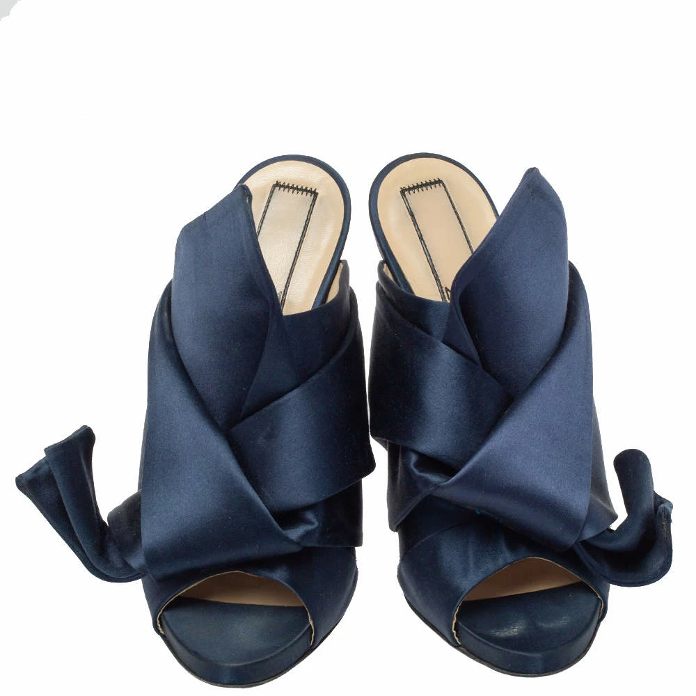 N21 Nº21 Navy Blue Satin Raso Knot Peep Toe Mules Size 39 Women Sandals N21 Nº21 Navy Blue Satin Raso Knot Peep Toe Mules Size 39 Women Sandals -N21shop luxury women n21 used shoes p405912 004