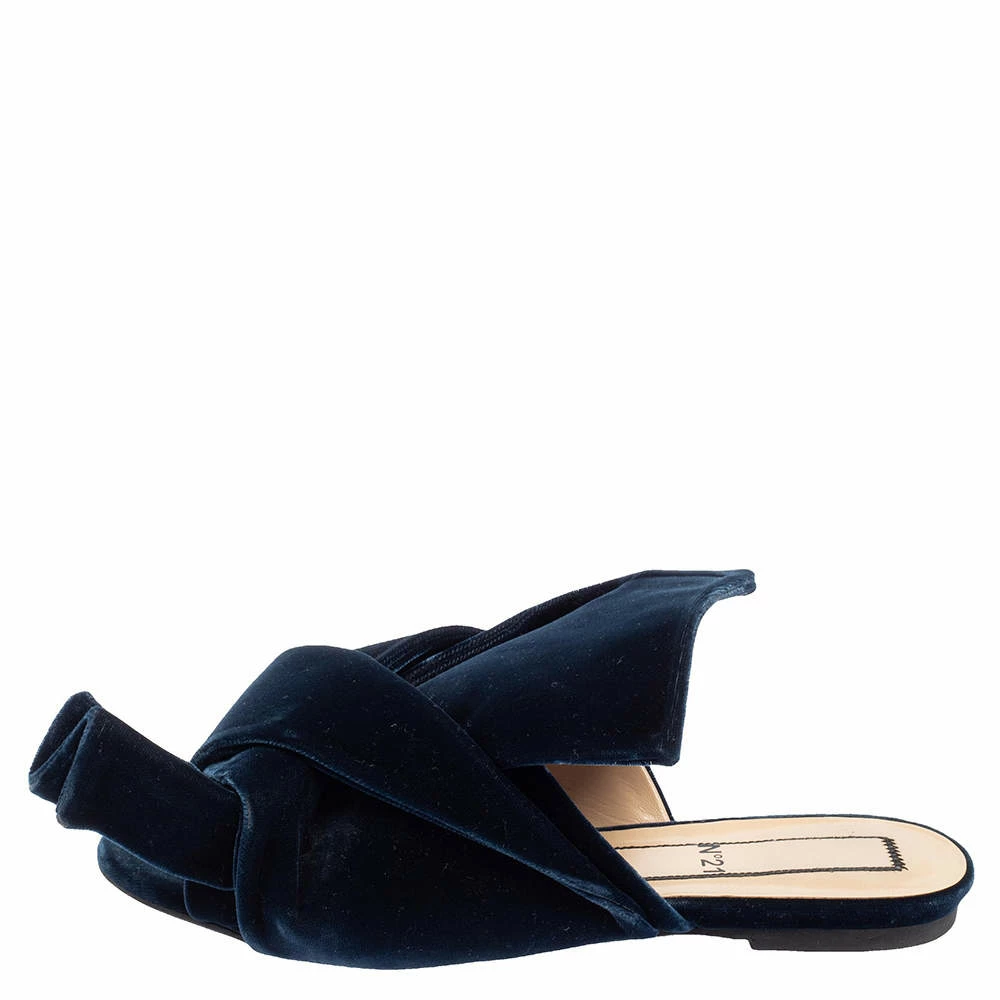 N21 Dark Blue Velvet Knot Flat Mules Size 38 Women Sandals N21 Dark Blue Velvet Knot Flat Mules Size 38 Women Sandals -N21shop luxury women n21 used shoes p437573 003