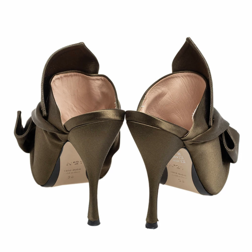 N21 Nº21 Green Satin Ronny Pleated Mules Sandals Size 38 Women Pumps N21 Nº21 Green Satin Ronny Pleated Mules Sandals Size 38 Women Pumps -N21shop luxury women n21 used shoes p466062 004