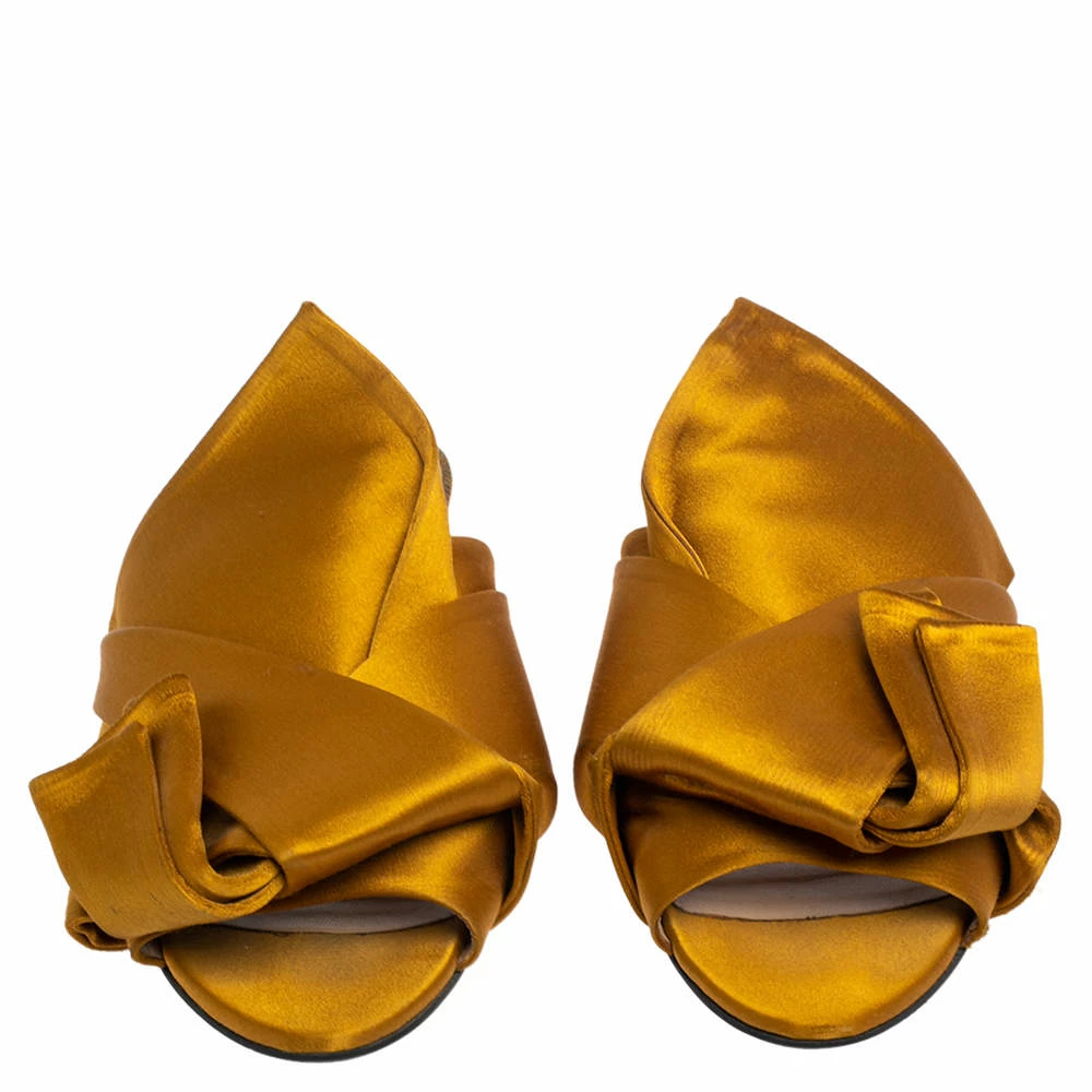 N21 Nº21 Mustard Yellow Satin Knot Flat Mules Size 38 Women Flats N21 Nº21 Mustard Yellow Satin Knot Flat Mules Size 38 Women Flats -N21shop luxury women n21 used shoes p475517 003