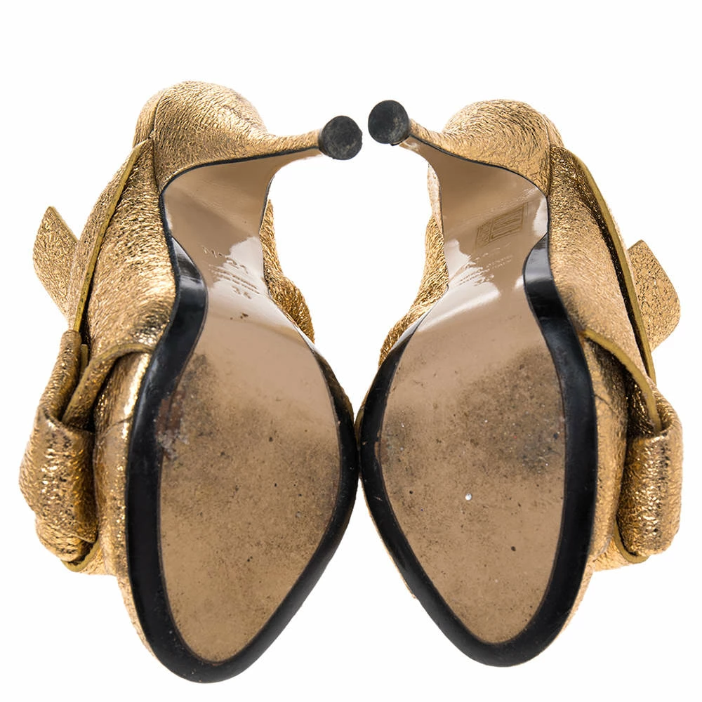 N21 Glitter Knot Gold Crackled Leather Mule Sandals Size 36 Women N21 Glitter Knot Gold Crackled Leather Mule Sandals Size 36 Women -N21shop luxury women n21 used shoes p495095 001