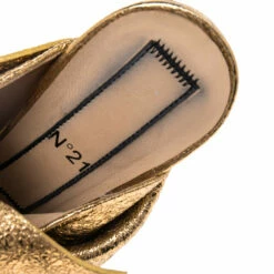 N21 Glitter Knot Gold Crackled Leather Mule Sandals Size 36 Women 8 N21 Glitter Knot Gold Crackled Leather Mule Sandals Size 36 Women -N21shop luxury women n21 used shoes p495095 004