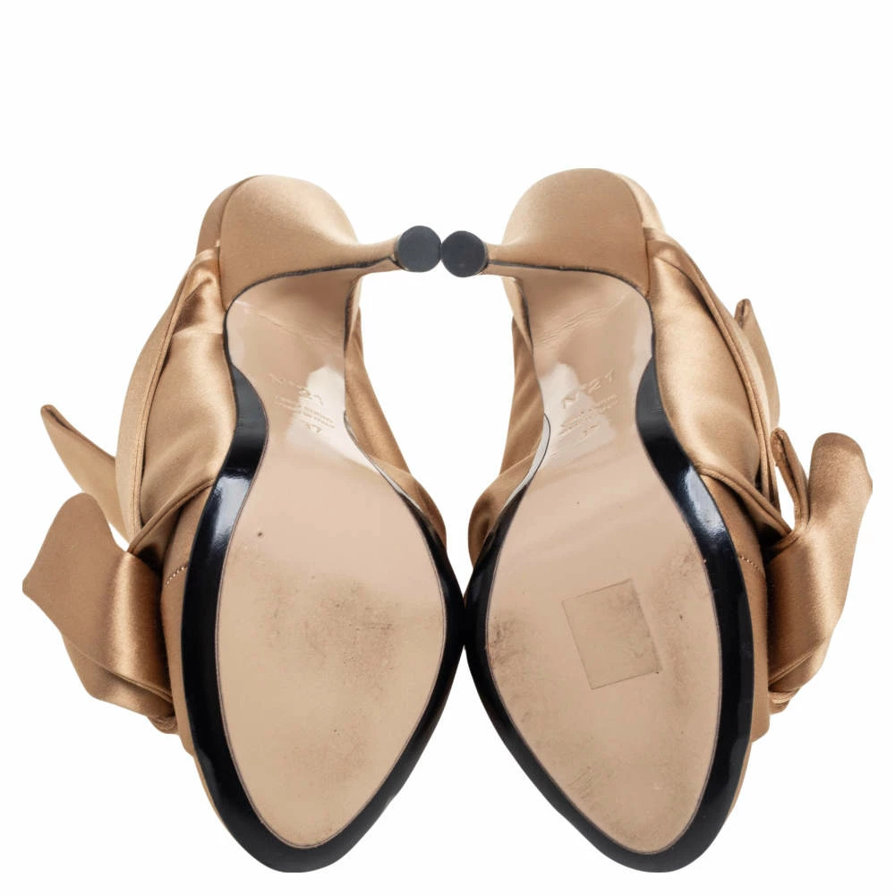 N21 Gold Satin Raso Knot Peep Toe Mules Size 37 Women Sandals N21 Gold Satin Raso Knot Peep Toe Mules Size 37 Women Sandals -N21shop luxury women n21 used shoes p505911 001