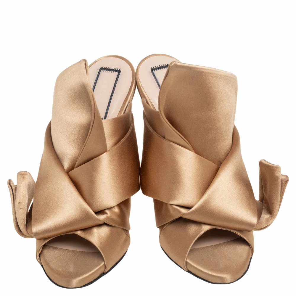 N21 Gold Satin Raso Knot Peep Toe Mules Size 37 Women Sandals N21 Gold Satin Raso Knot Peep Toe Mules Size 37 Women Sandals -N21shop luxury women n21 used shoes p505911 005