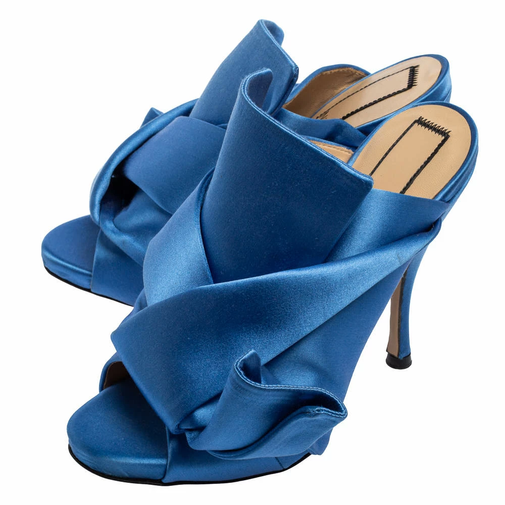 N21 Blue Satin Ronny Mule Sandals Size 36 Women N21 Blue Satin Ronny Mule Sandals Size 36 Women -N21shop luxury women n21 used shoes p542429 006