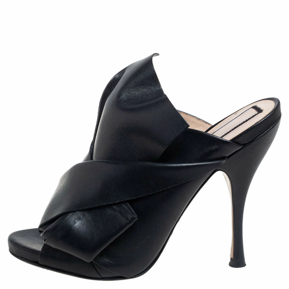 N21 N°21 Burgundy Black Leather Ronny Pleated Mules Size 37 Women Sandals N21 N°21 Burgundy Black Leather Ronny Pleated Mules Size 37 Women Sandals -N21shop luxury women n21 used shoes p552337 004