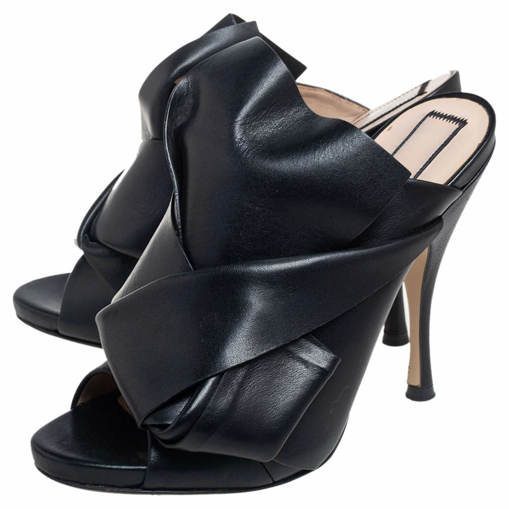 N21 N°21 Burgundy Black Leather Ronny Pleated Mules Size 37 Women Sandals N21 N°21 Burgundy Black Leather Ronny Pleated Mules Size 37 Women Sandals -N21shop luxury women n21 used shoes p552337 006