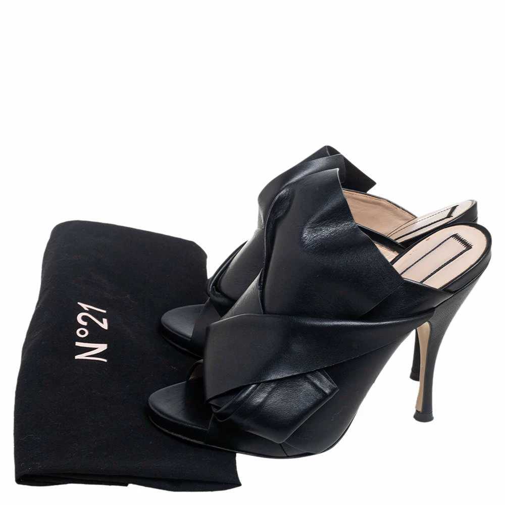 N21 N°21 Burgundy Black Leather Ronny Pleated Mules Size 37 Women Sandals N21 N°21 Burgundy Black Leather Ronny Pleated Mules Size 37 Women Sandals -N21shop luxury women n21 used shoes p552337 009