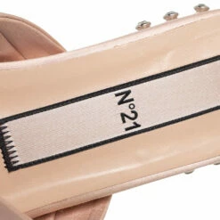 N21 Nº21 Beige Satin Knot Studded Heel Slide Sandals Size 40 Women 8 N21 Nº21 Beige Satin Knot Studded Heel Slide Sandals Size 40 Women -N21shop luxury women n21 used shoes p568400 001